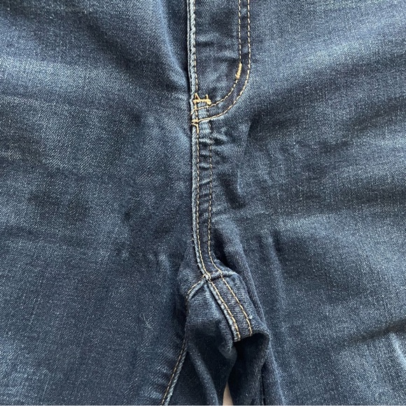 SO Ripped High Rise Skinny Jeans - Picture 5 of 10